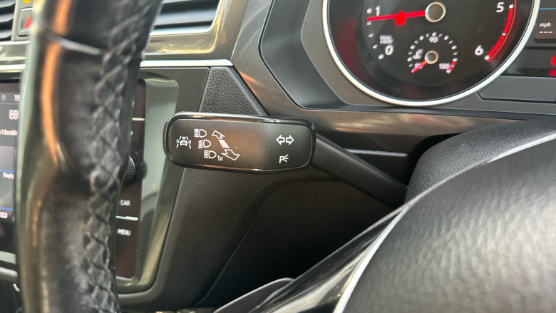 Volkswagen Tiguan 2.0 TDi 150 4Motion SE Nav 5dr DSG Diesel Estate